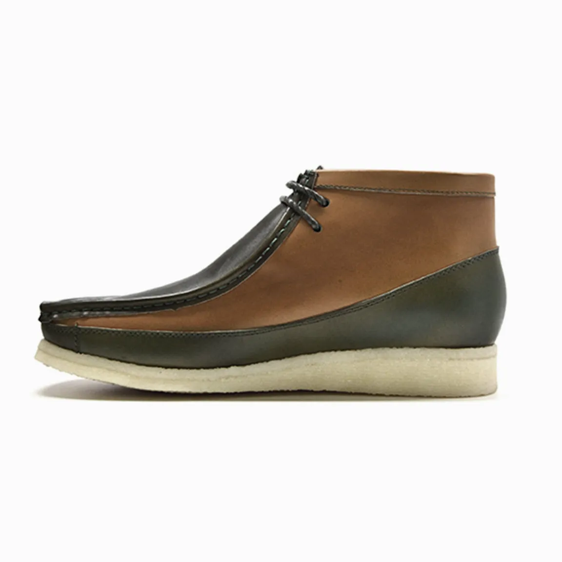 Walker Two Tone Luxurious Two Tone Mens Casual Shoe from the British Collection - Unparalleled Comfort and Style