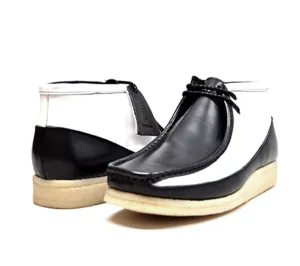 Walker Two Tone Luxurious Two Tone Mens Casual Shoe from the British Collection - Unparalleled Comfort and Style
