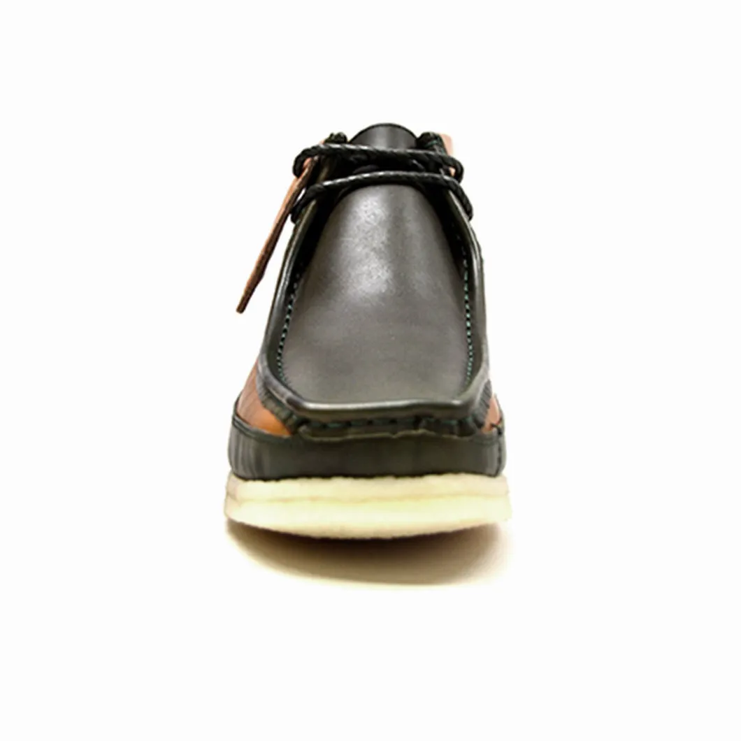Walker Two Tone Luxurious Two Tone Mens Casual Shoe from the British Collection - Unparalleled Comfort and Style